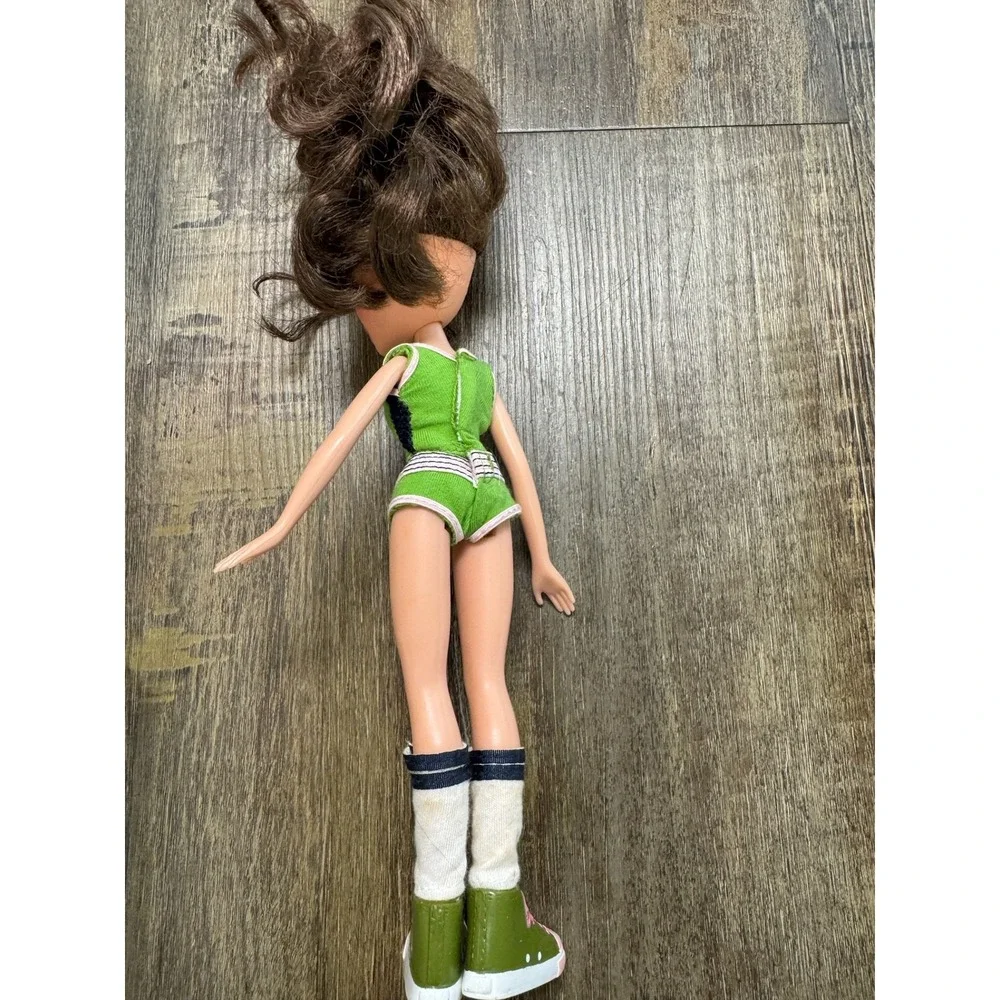Bratz Play Sportz Basketball Yasmin Doll 2001‎ MGA Green Athletic Outfit 10 inch